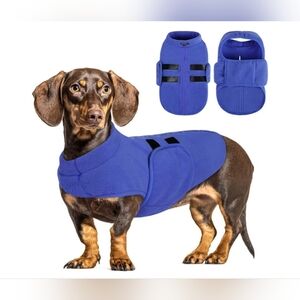 The Queenmore Super Soft Fleece Dog Jacket in size XS is a cozy and stylish wint